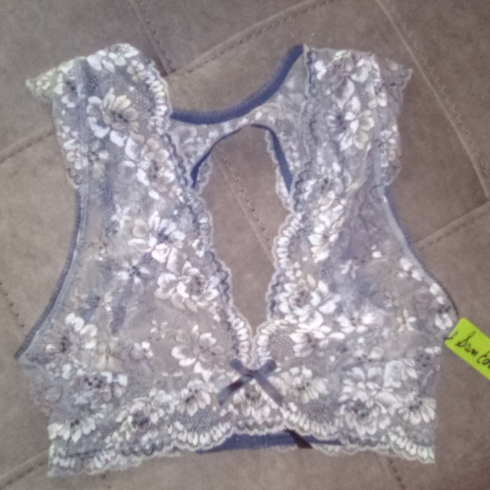 Sam Edelman Lace Brallete